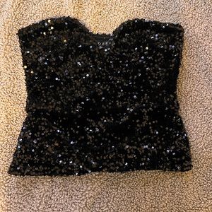 Petal and Pup black sequin top size M